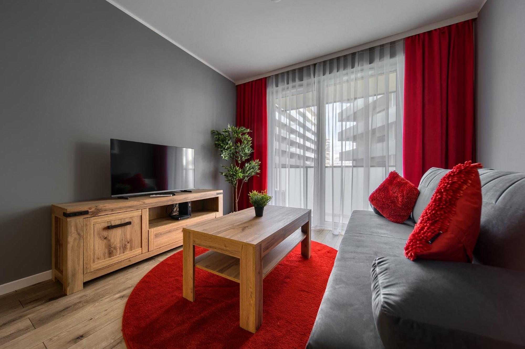 Central Park Red Apartment Вроцлав Екстер'єр фото